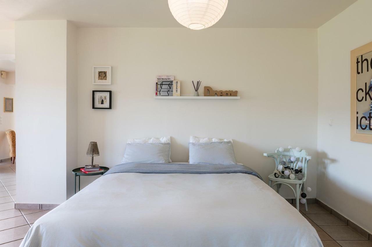 Eos Art Studio Appartement *